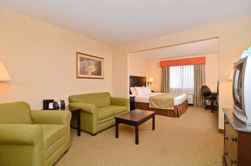Best Western Danville Inn Room photo