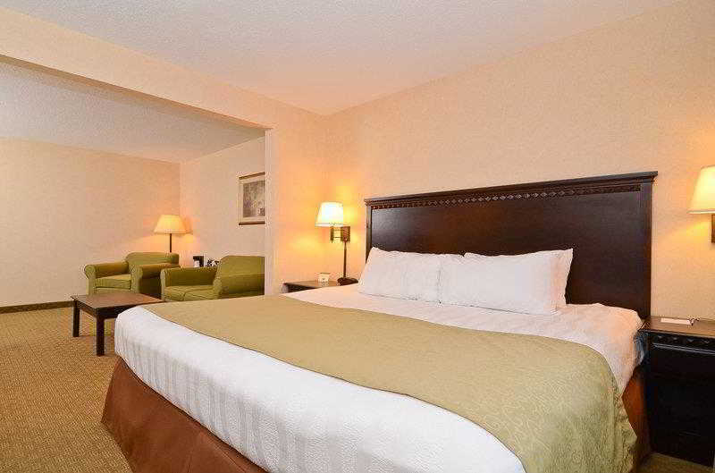 Best Western Danville Inn Room photo
