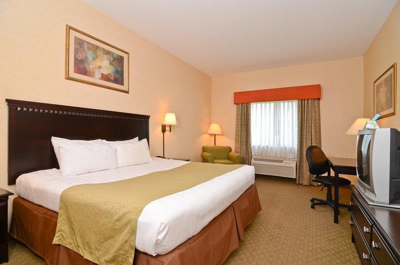 Best Western Danville Inn Room photo